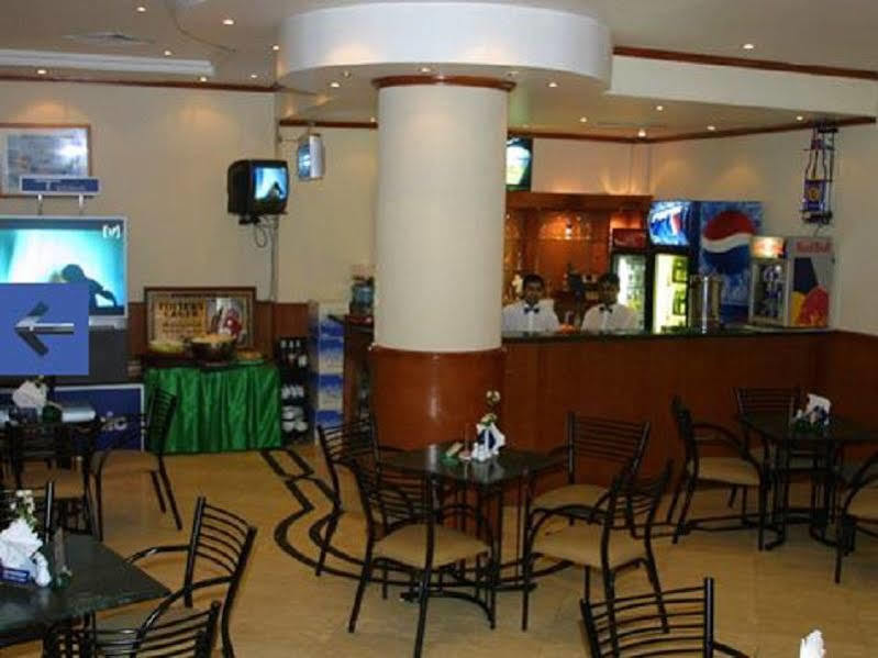 דובאי Rush Inn Hotel מראה חיצוני תמונה